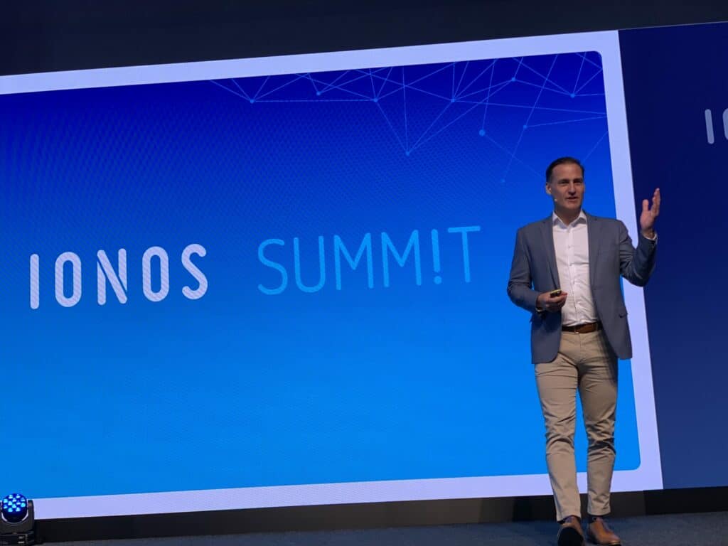 IONOS CCO Martin Endreß beim IONOS SummIT Opening in Karlsruhe.